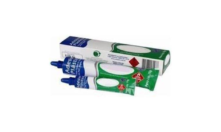 ADESIVO PLASTICO PARA PVC, BISNAGA COM 75 GR