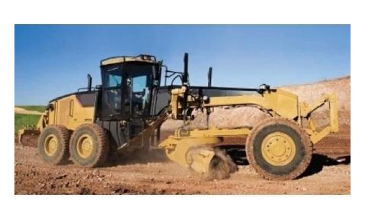 MOTONIVELADORA POTENCIA BASICA LIQUIDA (PRIMEIRA MARCHA) 171 HP, PESO BRUTO 14768 KG, LARGURA DA LAMINA DE 3,7 M