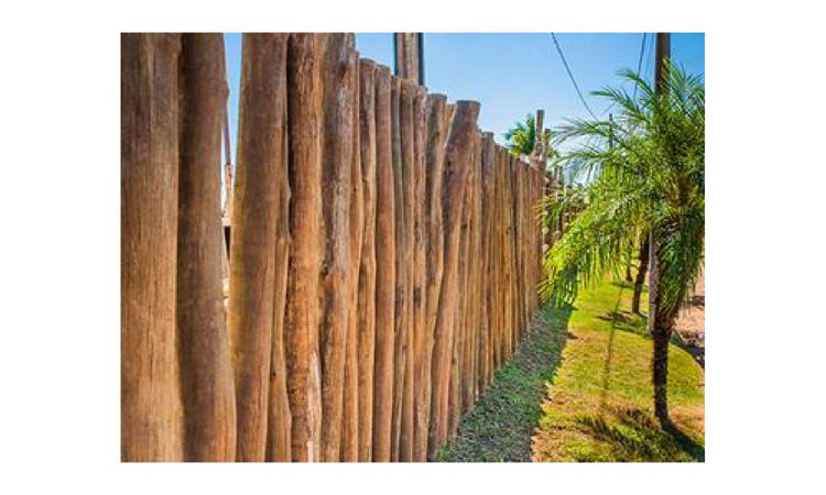 MOURAO ROLICO DE MADEIRA TRATADA, D = 16 A 20 CM, H = 2,20 M, EM EUCALIPTO OU EQUIVALENTE DA REGIAO (PARA CERCA)