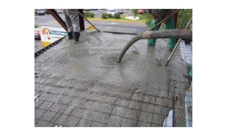 CONCRETO AUTOADENSAVEL (CAA) CLASSE DE RESISTENCIA C25, ESPALHAMENTO SF2, COM BOMBEAMENTO (DISPONIBILIZACAO DE BOMBA), SEM O LANCAMENTO (NBR 15823)