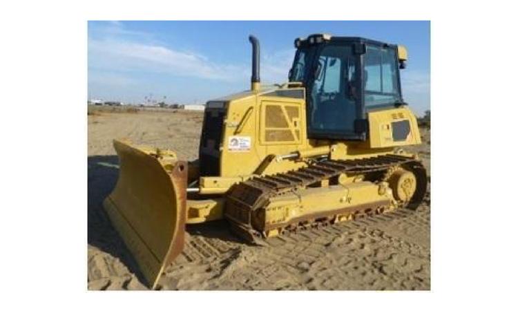TRATOR DE ESTEIRAS, POTENCIA 125 HP, PESO OPERACIONAL DE 12,9 T, COM LAMINA COM CAPACIDADE DE 2,7 M3