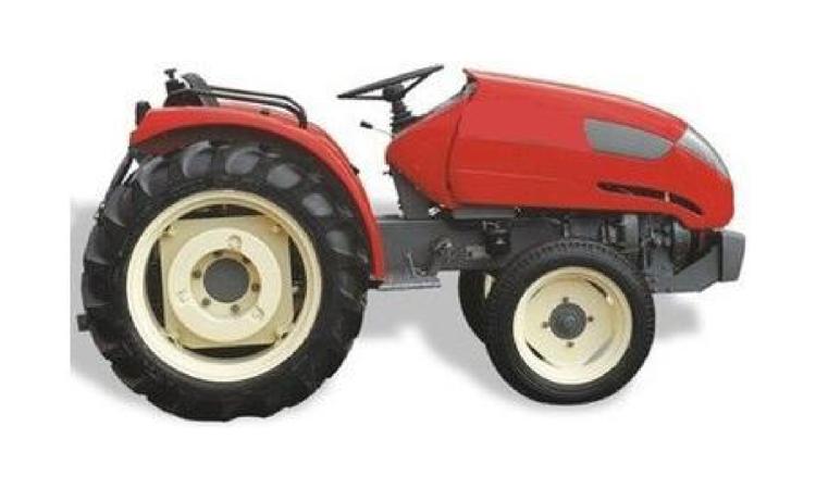 TRATOR DE PNEUS COM POTENCIA DE 15 CV, PESO COM LASTRO DE 1160 KG