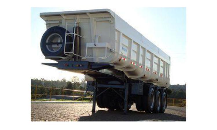 SEMIRREBOQUE COM DOIS EIXOS EM TANDEM TIPO BASCULANTE COM CACAMBA METALICA 14 M3 (INCLUI MONTAGEM, NAO INCLUI CAVALO MECANICO)