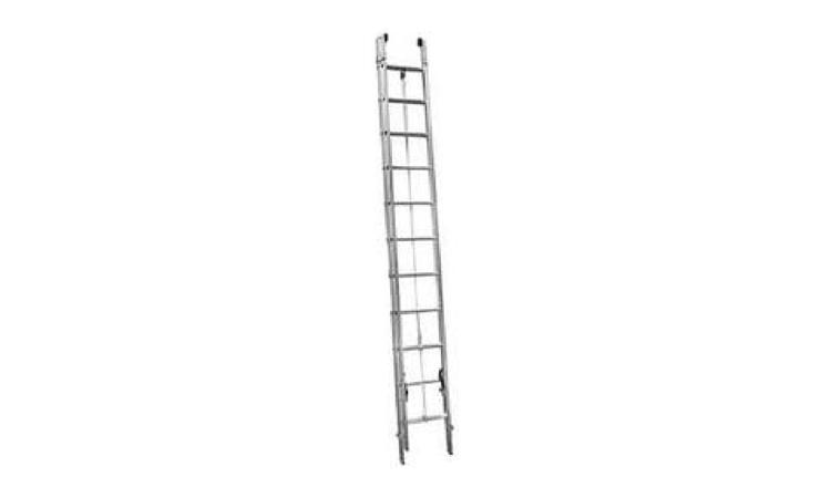ESCADA EXTENSIVEL EM ALUMINIO, COM SAPATAS DE BORRACHA, ALTURA FECHADA 3,60 M, ALTURA ESTENDIDA DE 6,0 A 6,30 M, LARGURA MINIMA DE 35 CM, CACIDADE *120* KG