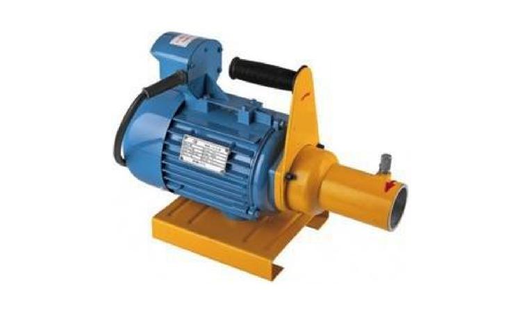 MOTOR ELETRICO PARA VIBRADOR DE IMERSAO, DE 2 CV, MONOFASICO, 110/220 V