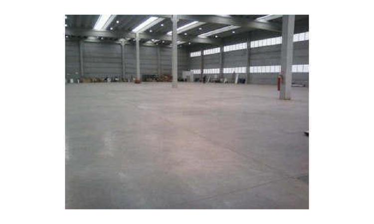 PISO INDUSTRIAL EM CONCRETO ARMADO DE ACABAMENTO POLIDO, ESPESSURA 12 CM (CIMENTO QUEIMADO) (INCLUSO EXECUCAO)
