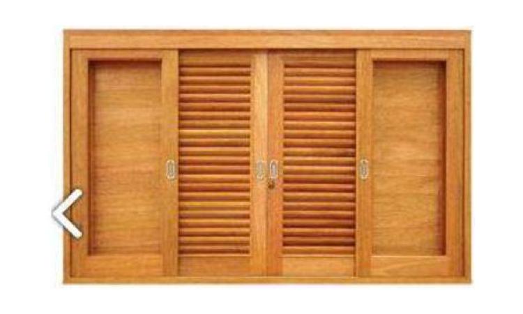 JANELA DE 6 FOLHAS DE CORRER EM MADEIRA CEDRINHO/ ANGELIM COMERCIAL/ CURUPIXA/ CUMARU OU EQUIVALENTE DA REGIAO, CAIXA DO BATENTE/MARCO *10* CM, 2 FOLHAS DE CORRER VENEZIANA, 2 FOLHAS FIXAS VENEZIANA E 2 FOLHAS DE CORRER PARA VIDRO, COM FERRAGENS (SEM VIDR