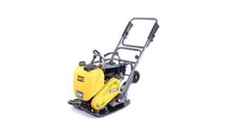 COMPACTADOR DE SOLO, TIPO PLACA VIBRATORIA NAO REVERSIVEL, A GASOLINA 4 TEMPOS, PESO 80 A 120 KG, FORCA CENTRIF. DE 1300 A 2000 KGF, LARG. TRABALHO DE 400 A 500 MM, FREQ. VIBRACAO DE 4800 A 6000 RPM, VELOCIDADE TRABALHO DE 20 A 30 M/MIN, POT. DE 5,0 A 6,0