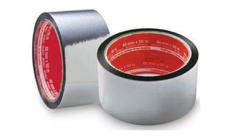 FITA ADESIVA ALUMINIZADA, PARA INSTALACAO DE MANTAS DE SUBCOBERTURA, L = *5* CM