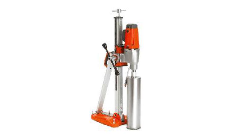 PERFURATRIZ DE COROA DIAMANTADA PARA CONCRETO, DIAMETRO ATE 250 MM, MOTOR ELETRICO 220 V, POTENCIA 2.500W