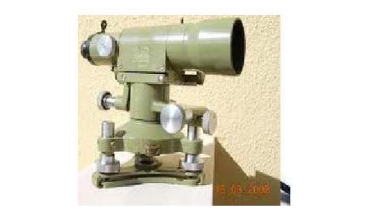 LOCACAO DE NIVEL OPTICO, COM PRECISAO DE 0,7 MM, AUMENTO DE 32X